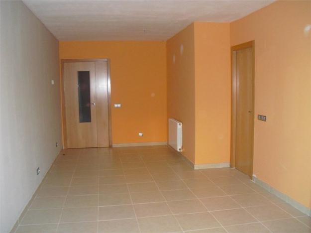 Apartamento seminuevo en alquiler monjos.