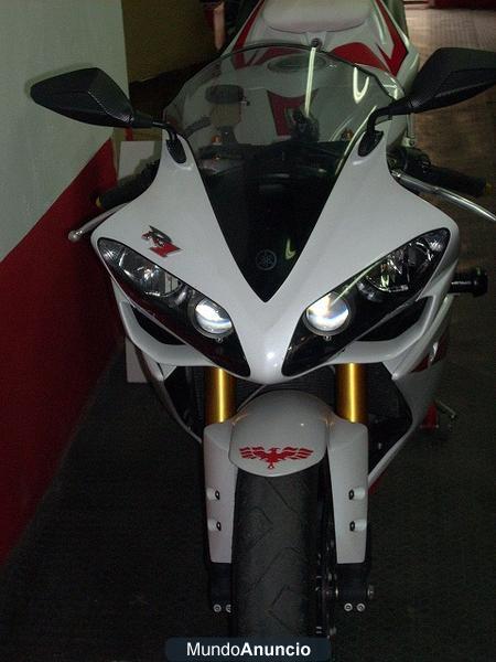 2008 YAMAHA YZF R1