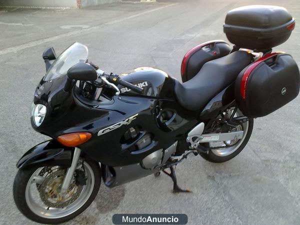 Urge venta moto suzuki GSX-F 750