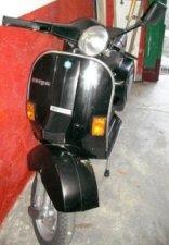 VESPA PKS DE 125 COLOR NEGRA