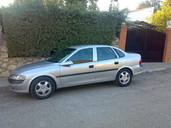 vendo opel vectra 20 dti