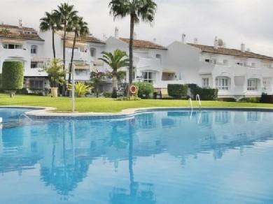 Apartamento con 2 dormitorios se vende en Mijas Costa, Costa del Sol