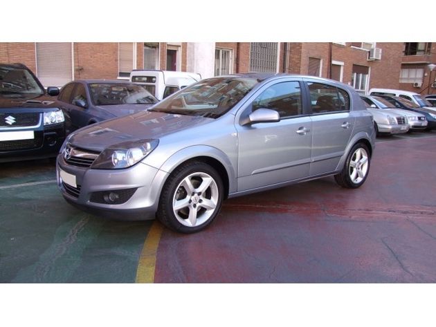 RENAULT MEGANE Classic 1.4 RXE