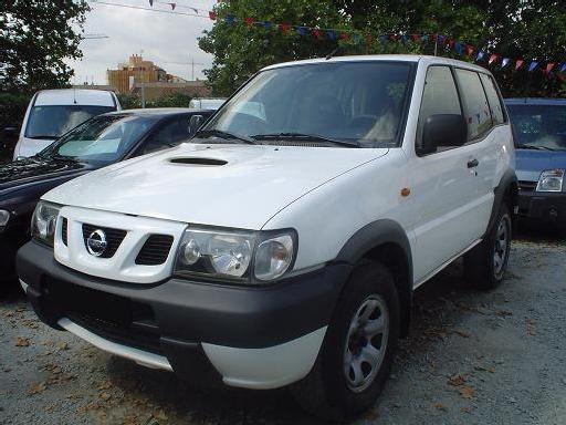 Venta de Nissan TERRANO 2.7 125CV. 3P. '04 en Parets Del Vallès