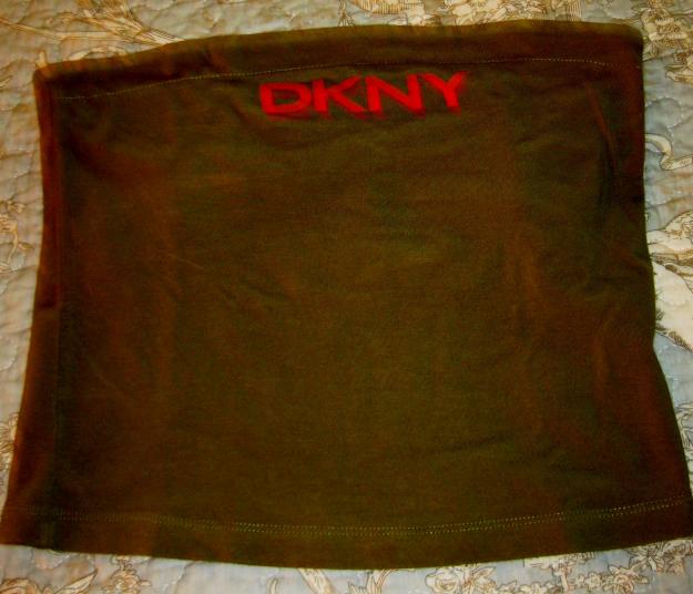 Top DKNY. Nuevo