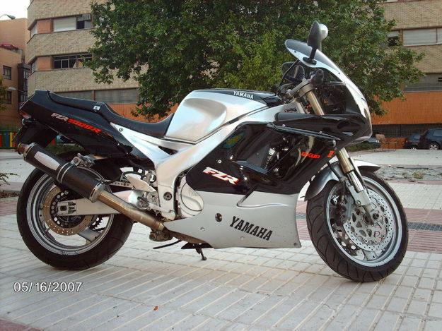 yamaha fzr1000 exup