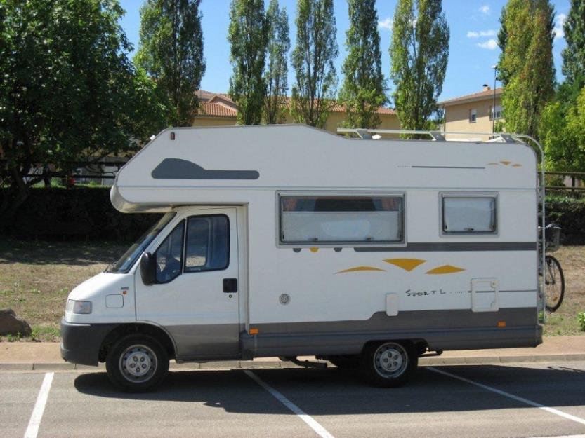 Autocaravana particular de 4 plazas para vacaciones (rental)