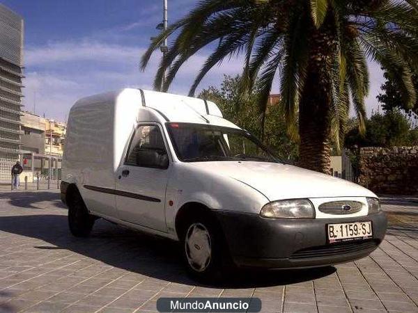 Ford Courier Kombi 1.8 D