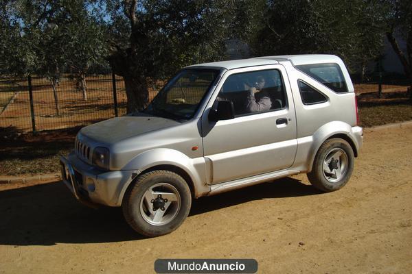 SE VENDE SUZUKI JIMNY 1.3  JLX HARD TOP