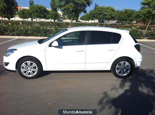 Vendo OPEL ASTRA 1.7 CDTI 110 CV (8500 euros)