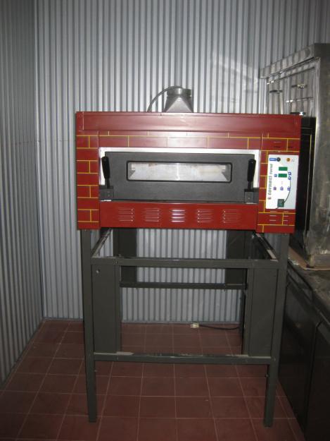 Se vende horno para hacer pizzas