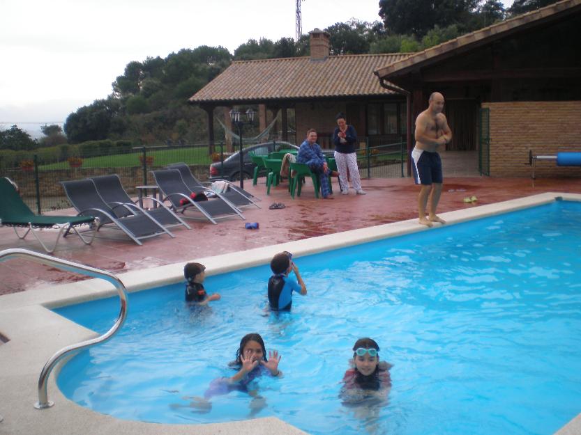 una sola planta con piscina climatizada jardin parque infantil agroturismo