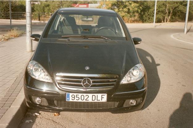 MERCEDES A200