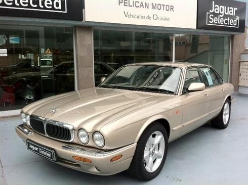 Jaguar XJ 3.2 EXECUTIVE