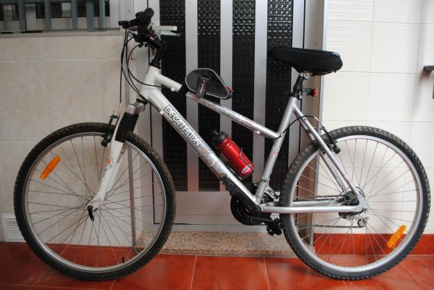 Vendo bicicleta para ciudad y montaña muy buena