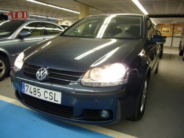 Venta de coche Volkswagen Golf 1.9 TDI '04 en El Prat De Llobregat