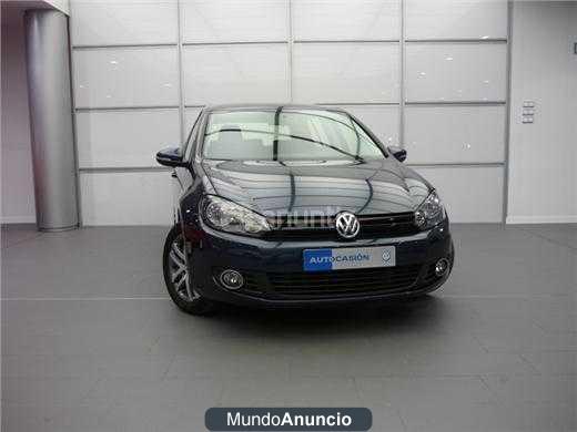 Volkswagen Golf 1.6 TDI 105 DSG Advance BMoti