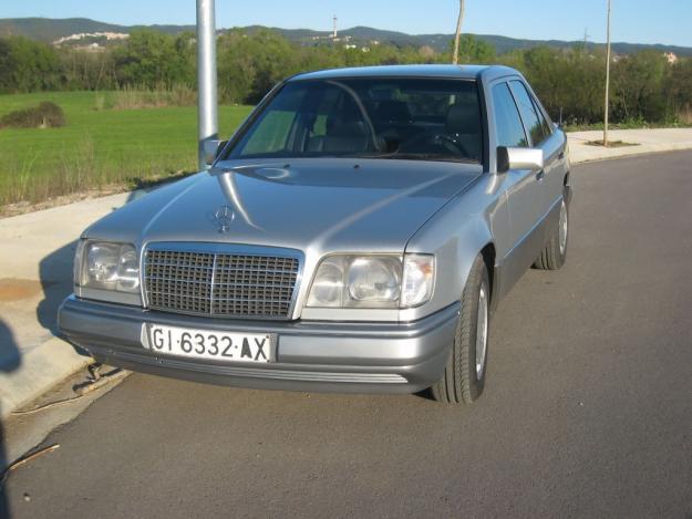 MERCEDES E320