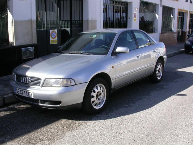 Vendo Audi A4, 1800 turbo, 1900 Euros