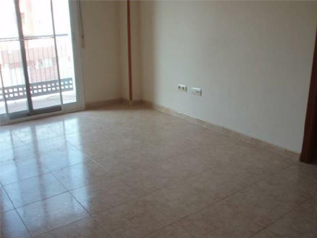 Apartamento en Garres, los