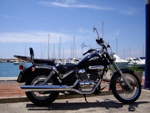 SUZUKI INTRUDER 250 Lc