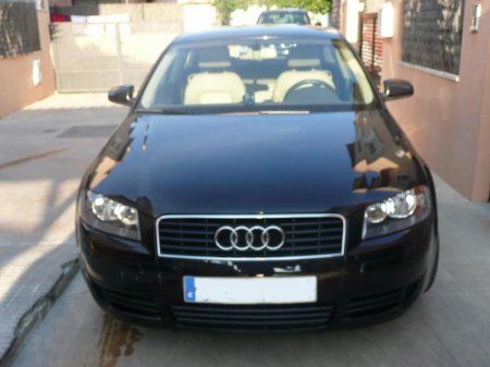 AUDI A3 2.0 TDI 3P. 140CV CAMBIO DSG - LEVAS EN EL VOLANTE - Tarragona