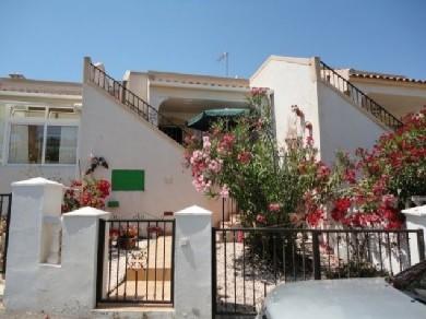 Bungalow con 2 dormitorios se vende en Villamartin, Costa Blanca