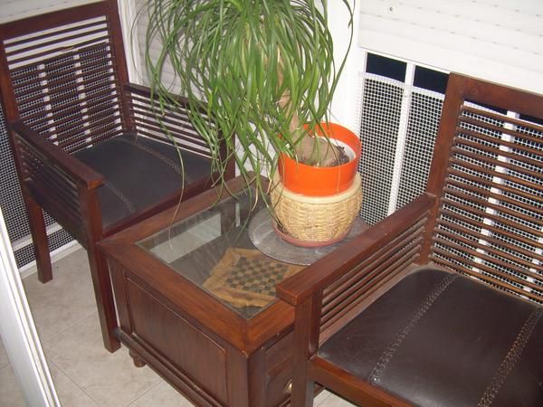 Conjunto comedor de madera de palisandro...