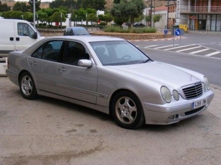 MERCEDES-BENZ E 320 CDI - Teruel