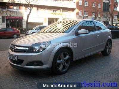 Opel Astra GTC 1.9 CDTi 120 CV Cosmo