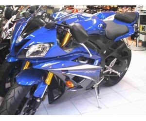 YAMAHA YZF 6R