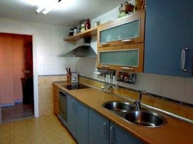 Apartamento con 2 dormitorios se vende en Benalmadena Costa, Costa del Sol