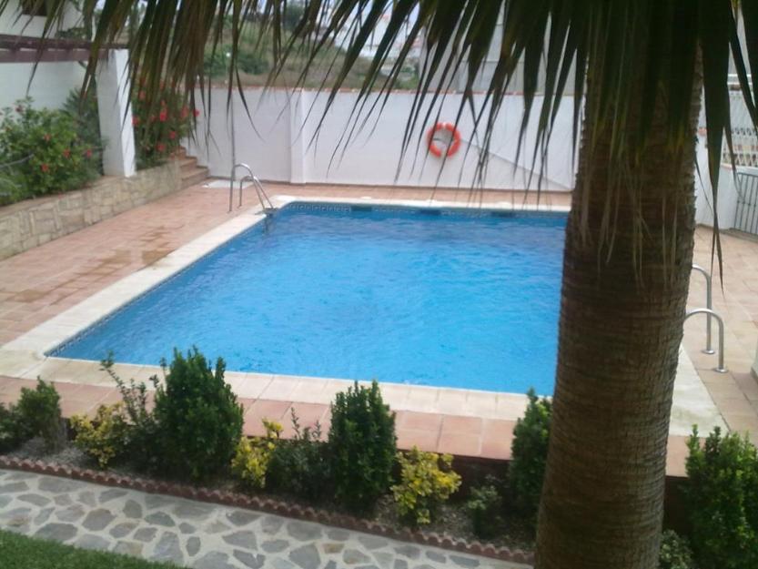 Apartamento en Torrox costa 2 dormitorios y piscina