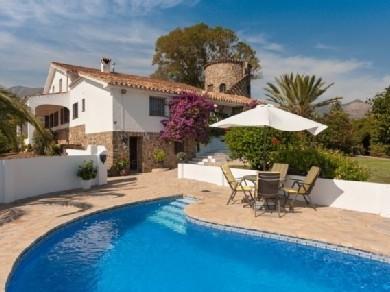 Chalet con 6 dormitorios se vende en Mijas Pueblo, Costa del Sol