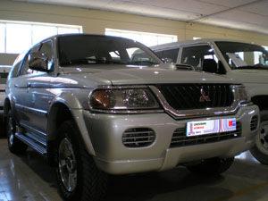 Mitsubishi Montero Sport 2.5 TDi GLS  EUR 14.900