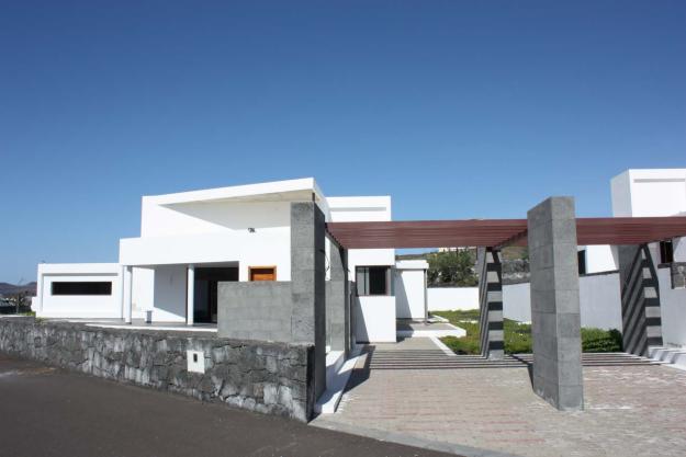 SE VENDEN VILLA DE LUJO EN LANZAROTE - ISLAS CANARIAS