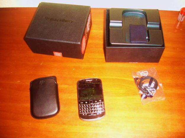 Vendo Blackberry Bold 9900 en perfecto estado!