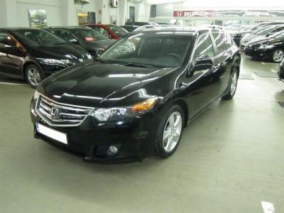 Honda Accord Tou. 2.0 Executive AT