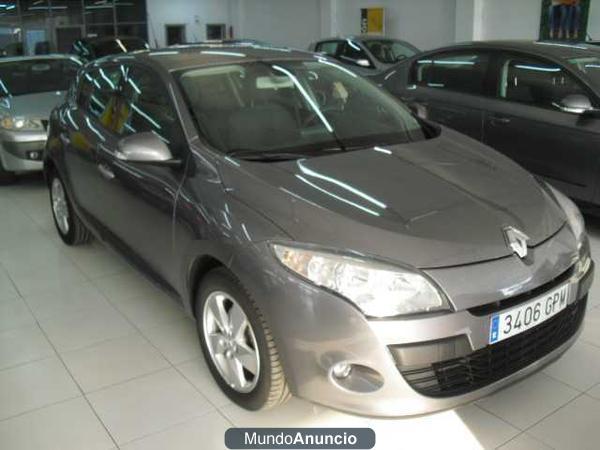 Renault Mégane Berlina MEGANE 105 DYNAMIQUE