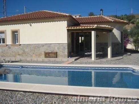 Chalet en venta en Arboleas, Almería (Costa Almería)