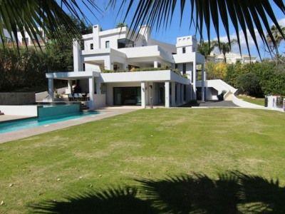 Chalet en venta en Nueva Andalucia, Málaga (Costa del Sol)