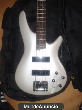 IBANEZ SR 300 PW PEARL WHITE + ROCKBAG 300 EUROS