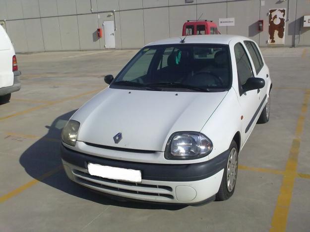 RENAULT CLIO II 1.4 RN SEMINUEVO X 1550e. NEGOCIABLES