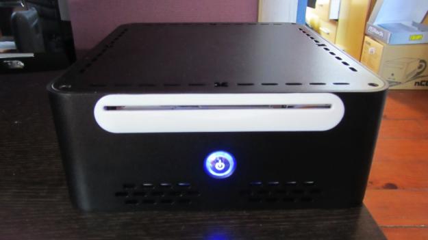 Ordenador tipo Mac mini para salon. E350 dual ITX. 500gb disco.4gb ddr3