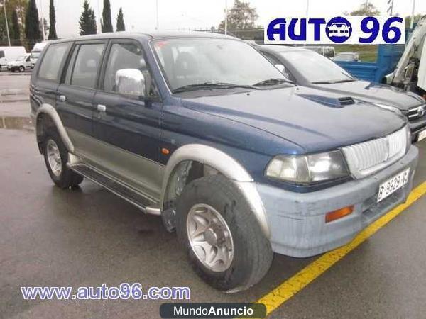 Mitsubishi Montero SPORT GLS