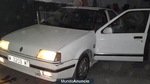 Se vende Renault 19