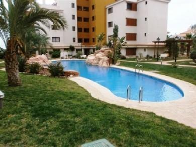 Apartamento con 2 dormitorios se vende en Punta Prima, Costa Blanca