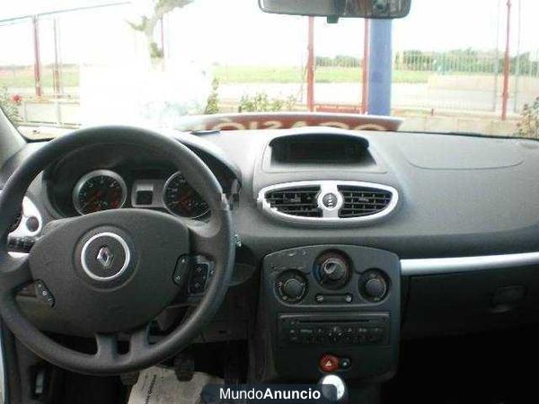 Renault Clio Emotion 1.5DCI85 eco2