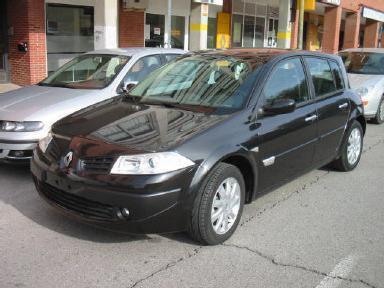 Venta de coche Renault NUEVO MEGANE 2.0 DCI 150CV '06 en Fuencarral