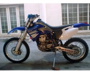 YAMAHA WR 400